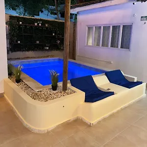 Ayenda Soft Vanilla House Boutique Hotel